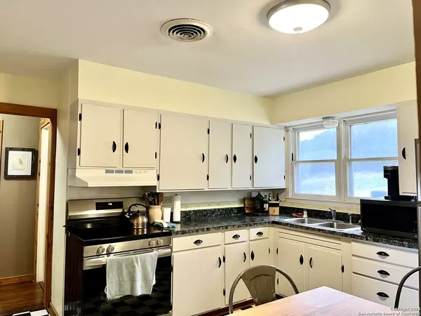 Junction, TX 76849,1155 Razor Ridge Rd