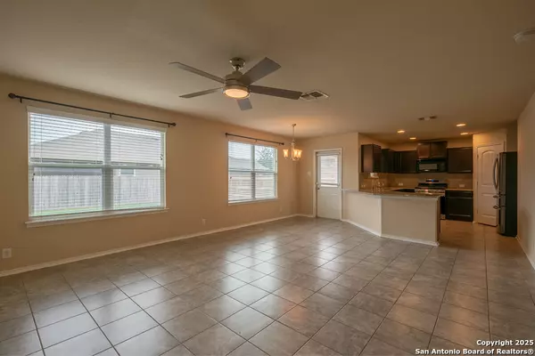 San Antonio, TX 78244,6114 Hackberry Pond