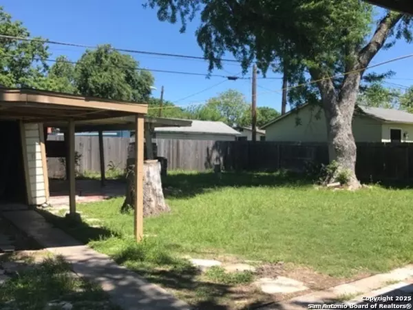 San Antonio, TX 78212,407 Wildwood