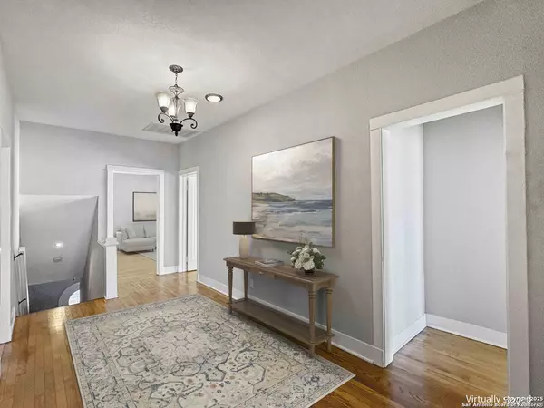 San Antonio, TX 78212,436 Gramercy Pl
