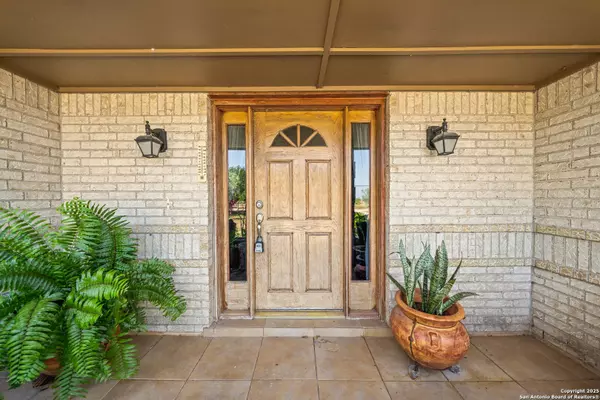 Sinton, TX 78387,8579 CR 1839