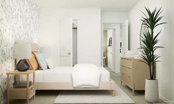 San Antonio, TX 78227,7658 Bohemian Grove