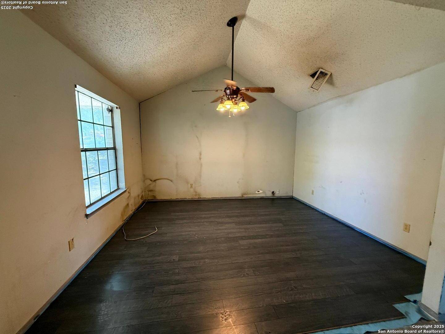 San Antonio, TX 78233,14627 Highland Rdg
