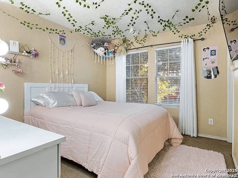 San Antonio, TX 78252,6819 dulce
