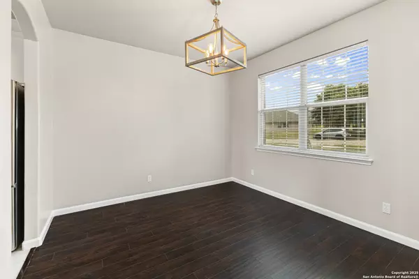 Cibolo, TX 78108,3727 Columbia