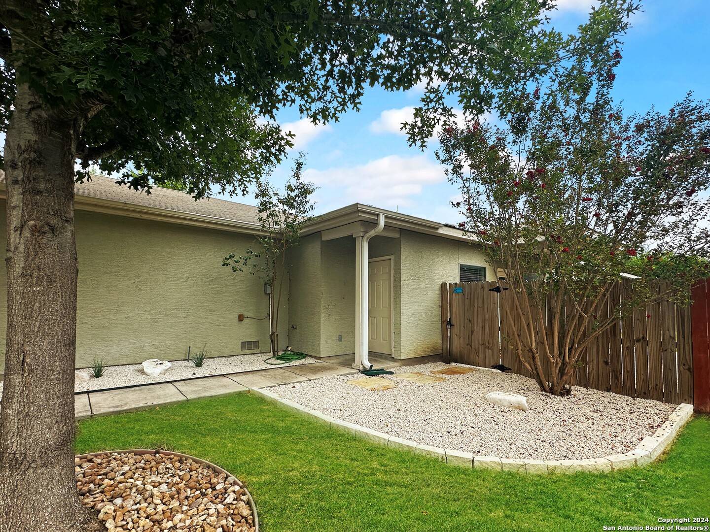 236 anne louise UNIT B, New Braunfels, TX 78130
