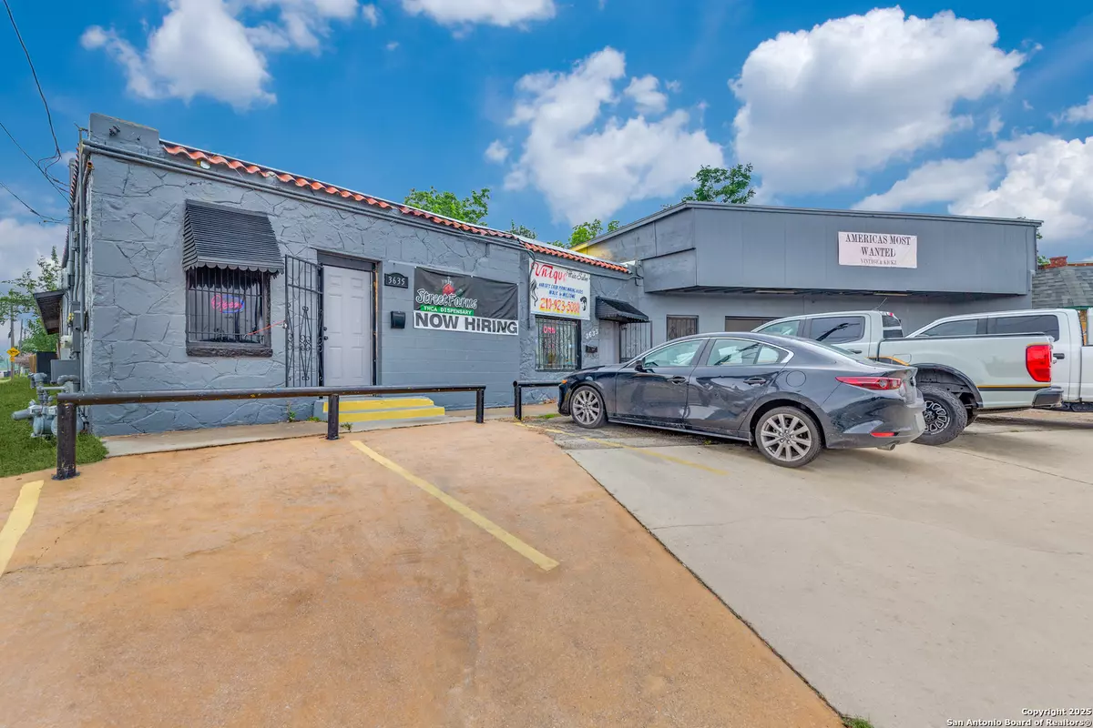 San Antonio, TX 78211,3631 Nogalitos