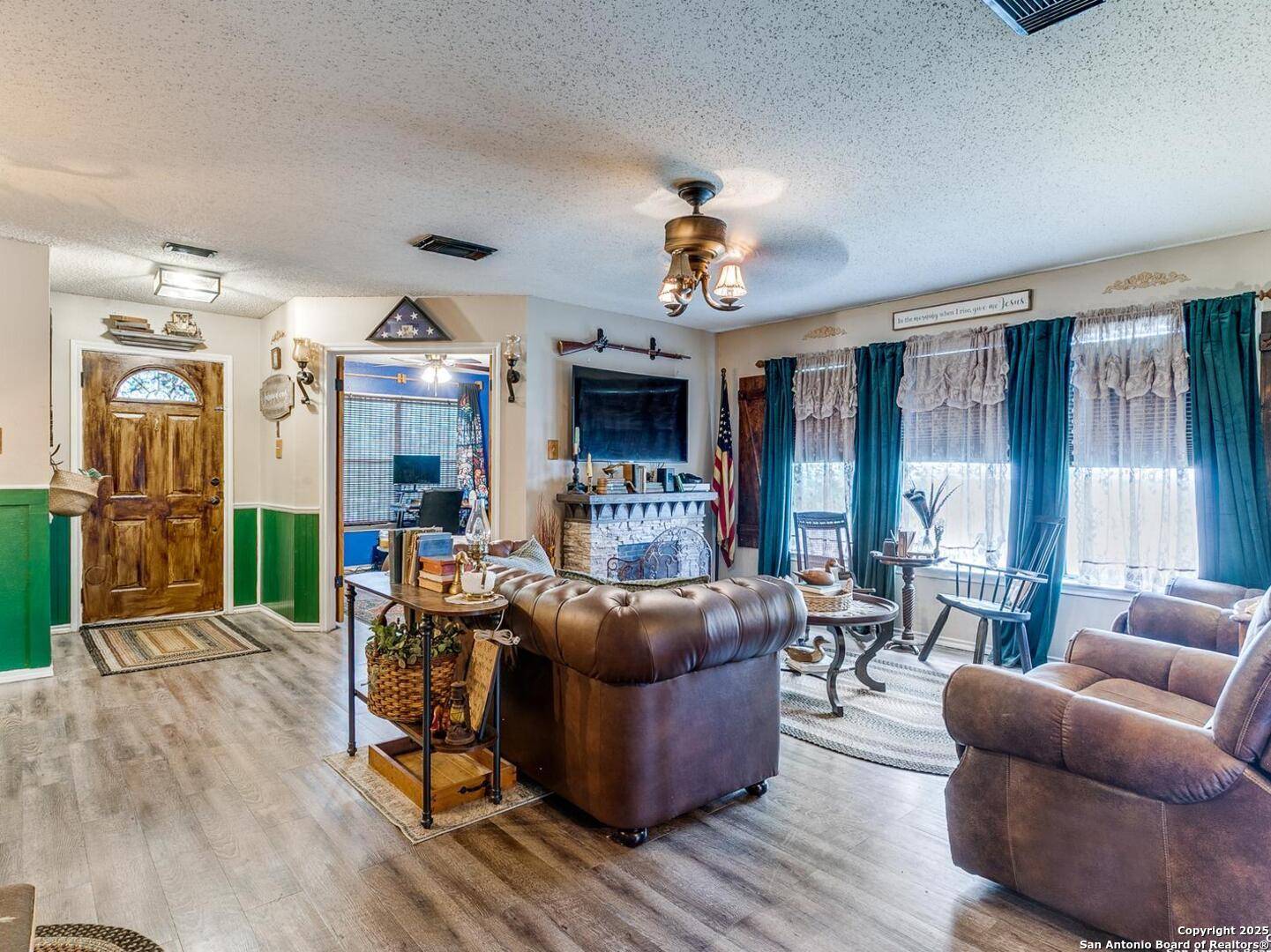 San Antonio, TX 78233,7030 Purple Ridge