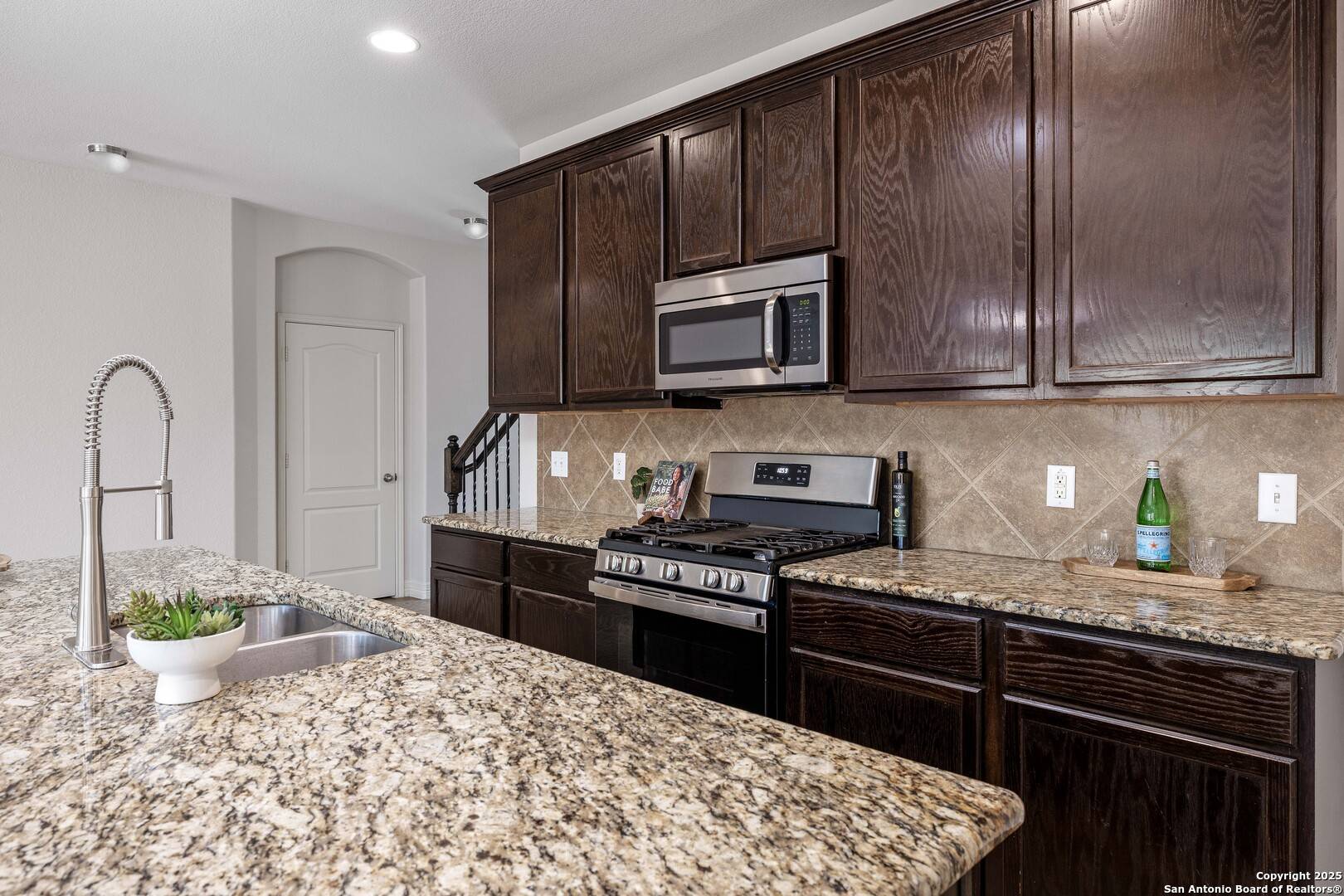 New Braunfels, TX 78130,680 Peacock Lane