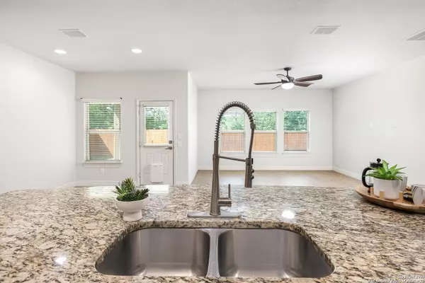 New Braunfels, TX 78130,680 Peacock Lane