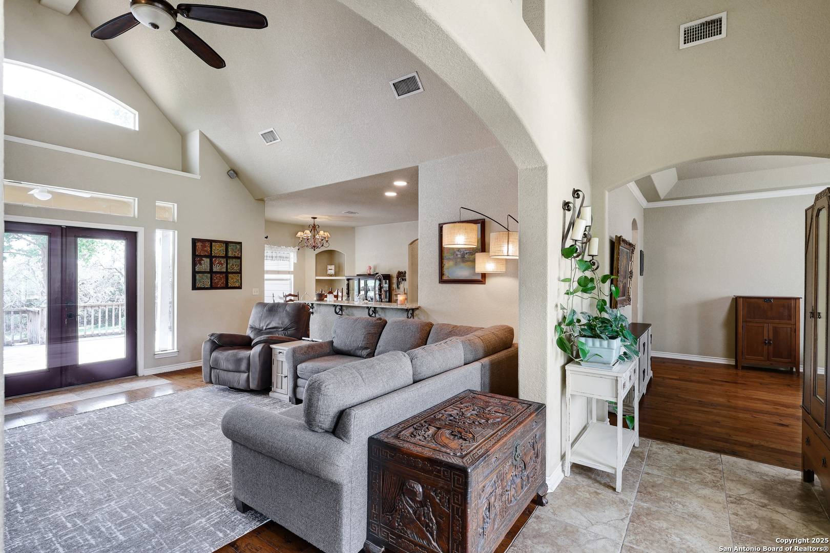 Boerne, TX 78006,201 Oak Ridge