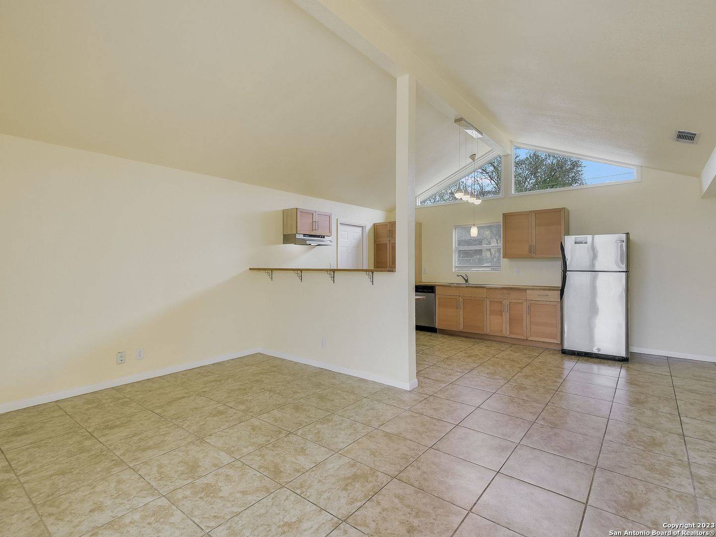 Live Oak, TX 78233,227 Shin Oak