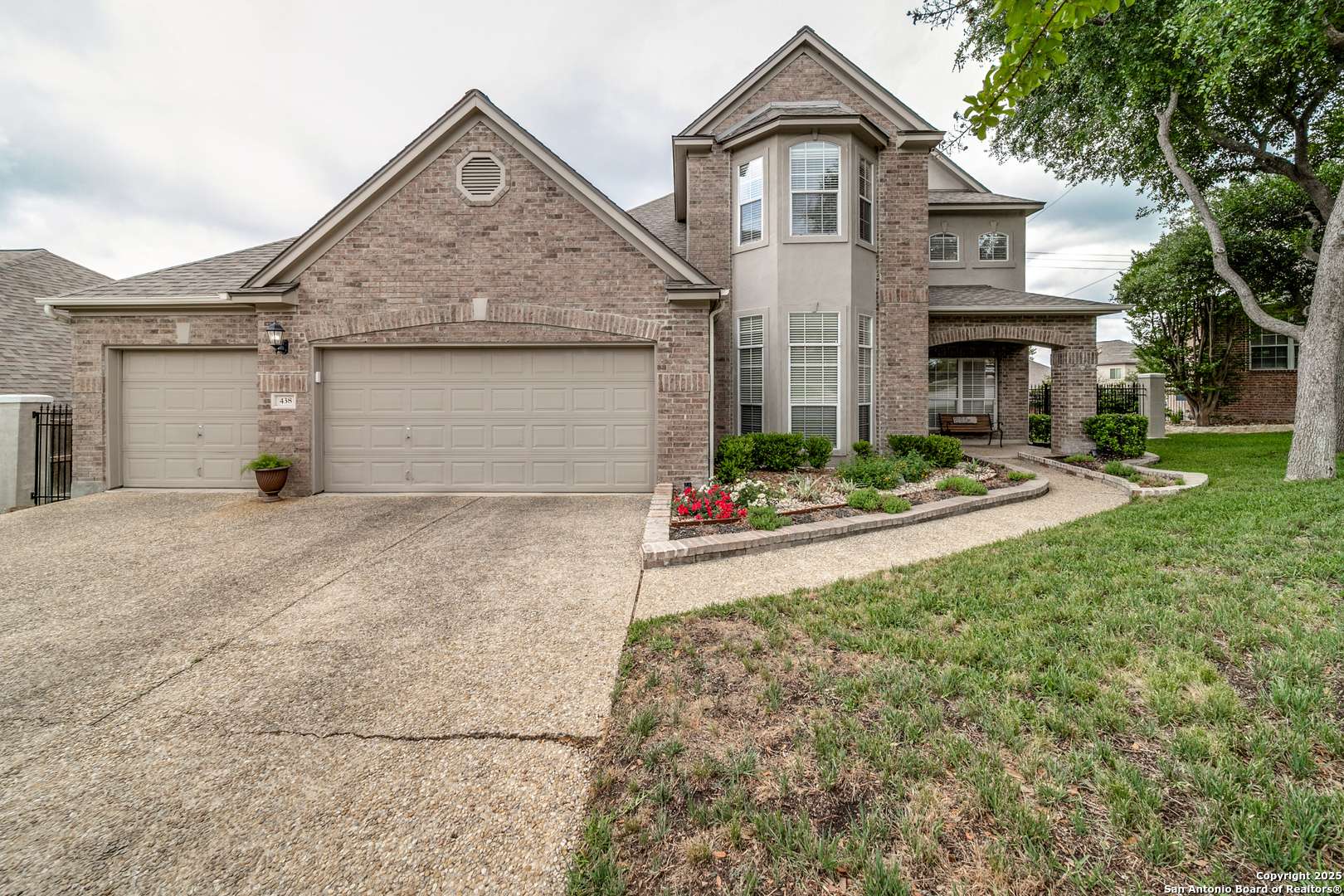 San Antonio, TX 78260,438 Chimney Tops