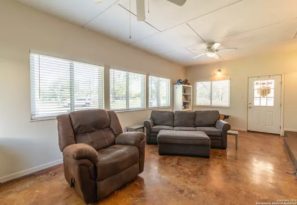 Junction, TX 76849,1510 N Llano