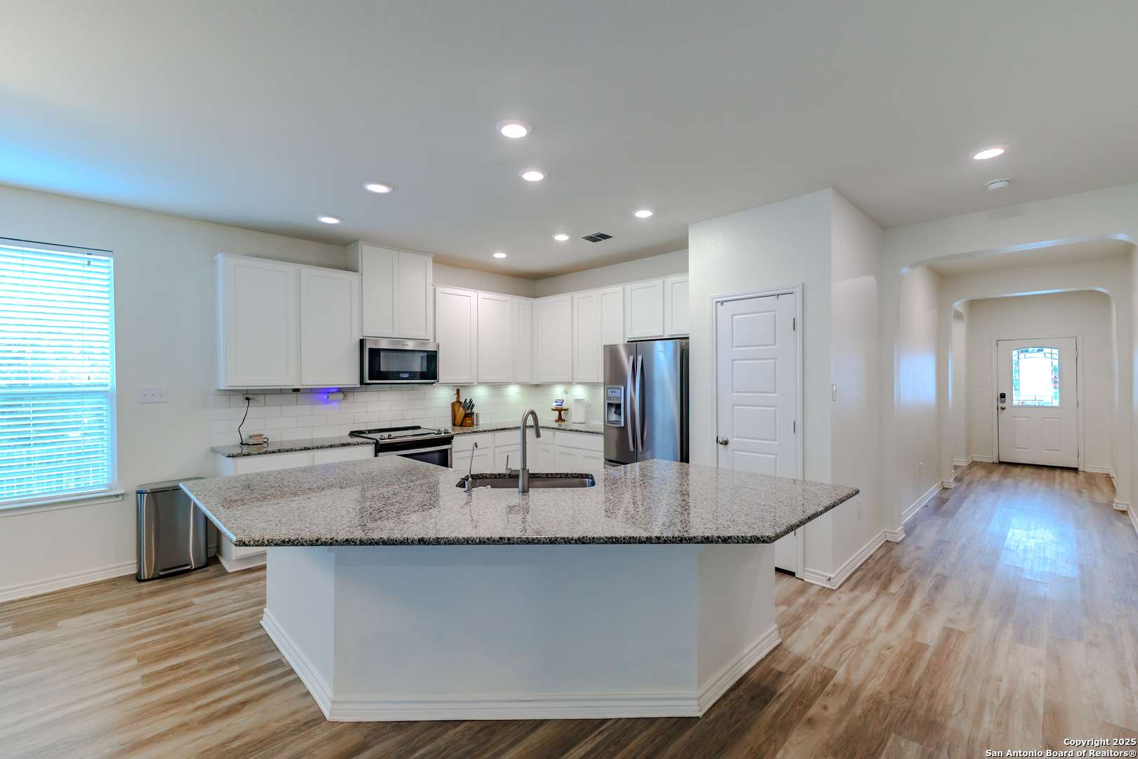 Boerne, TX 78015,26323 Gibraltar