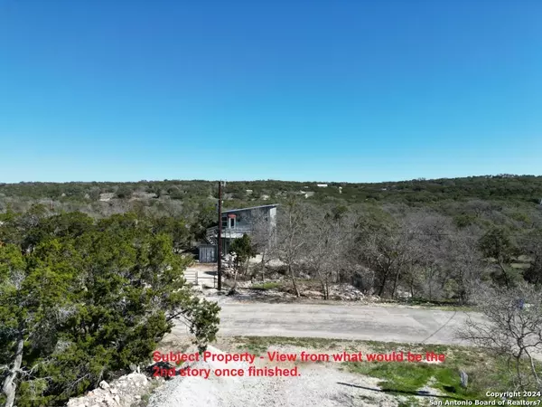 1144 BROOK VALLEY DR, Canyon Lake, TX 78133
