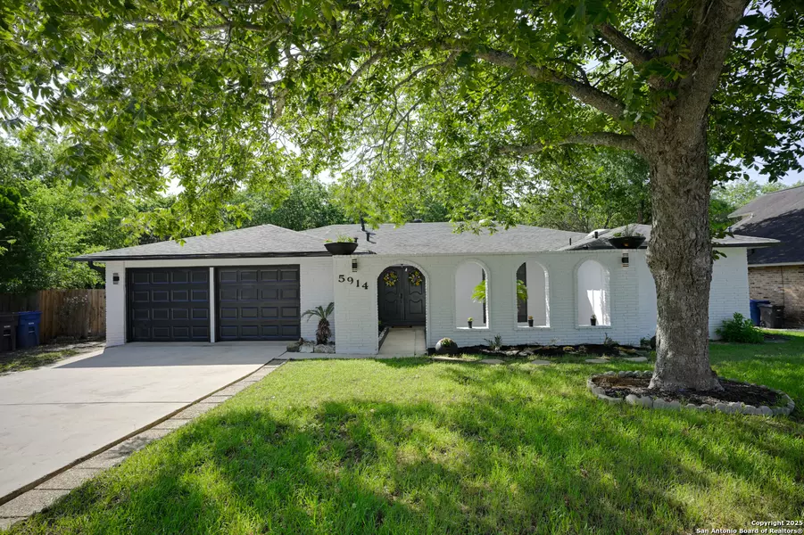 5914 Pineway, San Antonio, TX 78247