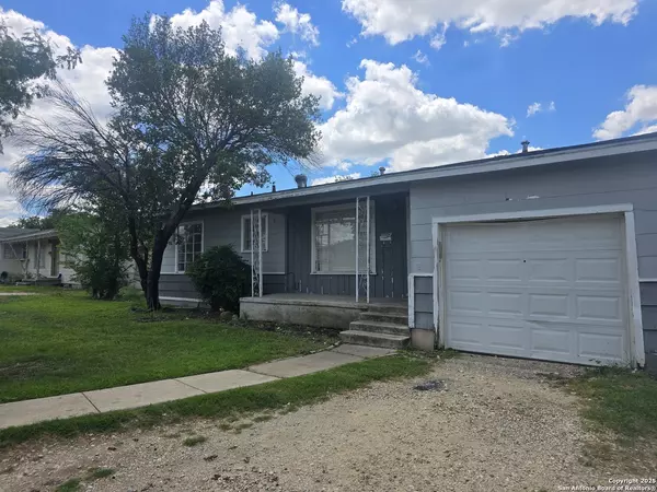 San Antonio, TX 78223,3218 E Southcross