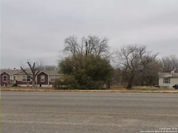Hondo, TX 78861,2806 Us Highway 90