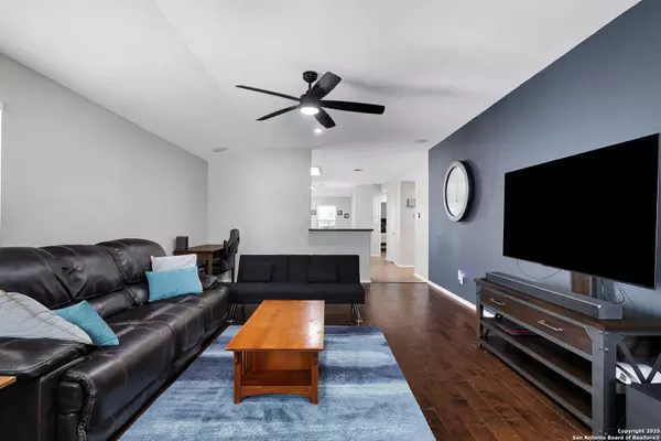 San Antonio, TX 78261,5951 SOUTHERN KNOLL