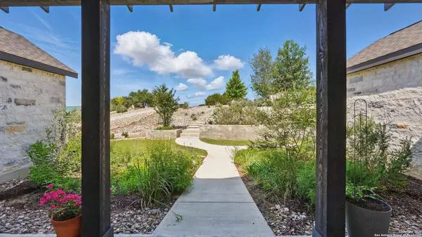 Spring Branch, TX 78070,191 Crane Cir