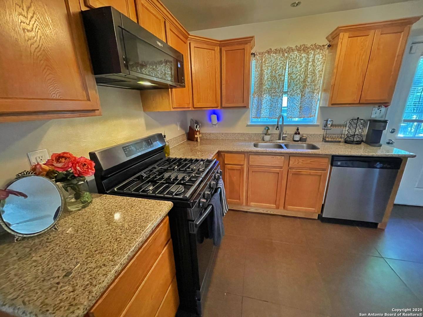 San Antonio, TX 78213,314 Gazel