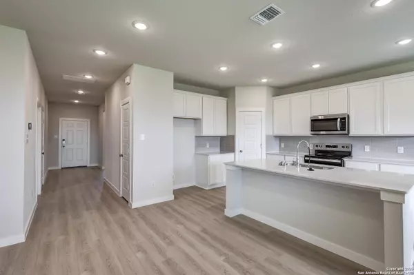 San Antonio, TX 78252,7848 COFFEE MILL