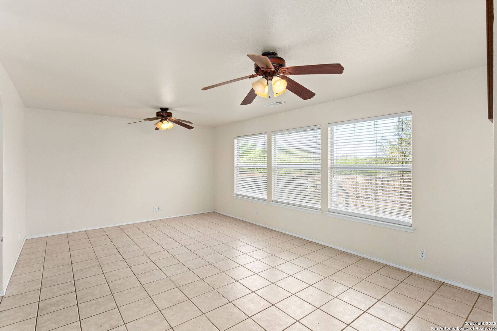 Schertz, TX 78154,3601 Diamond Falls