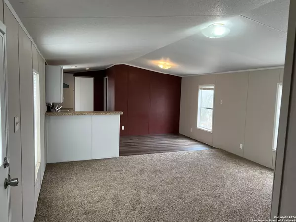 Poteet, TX 78065,1103 Ninth
