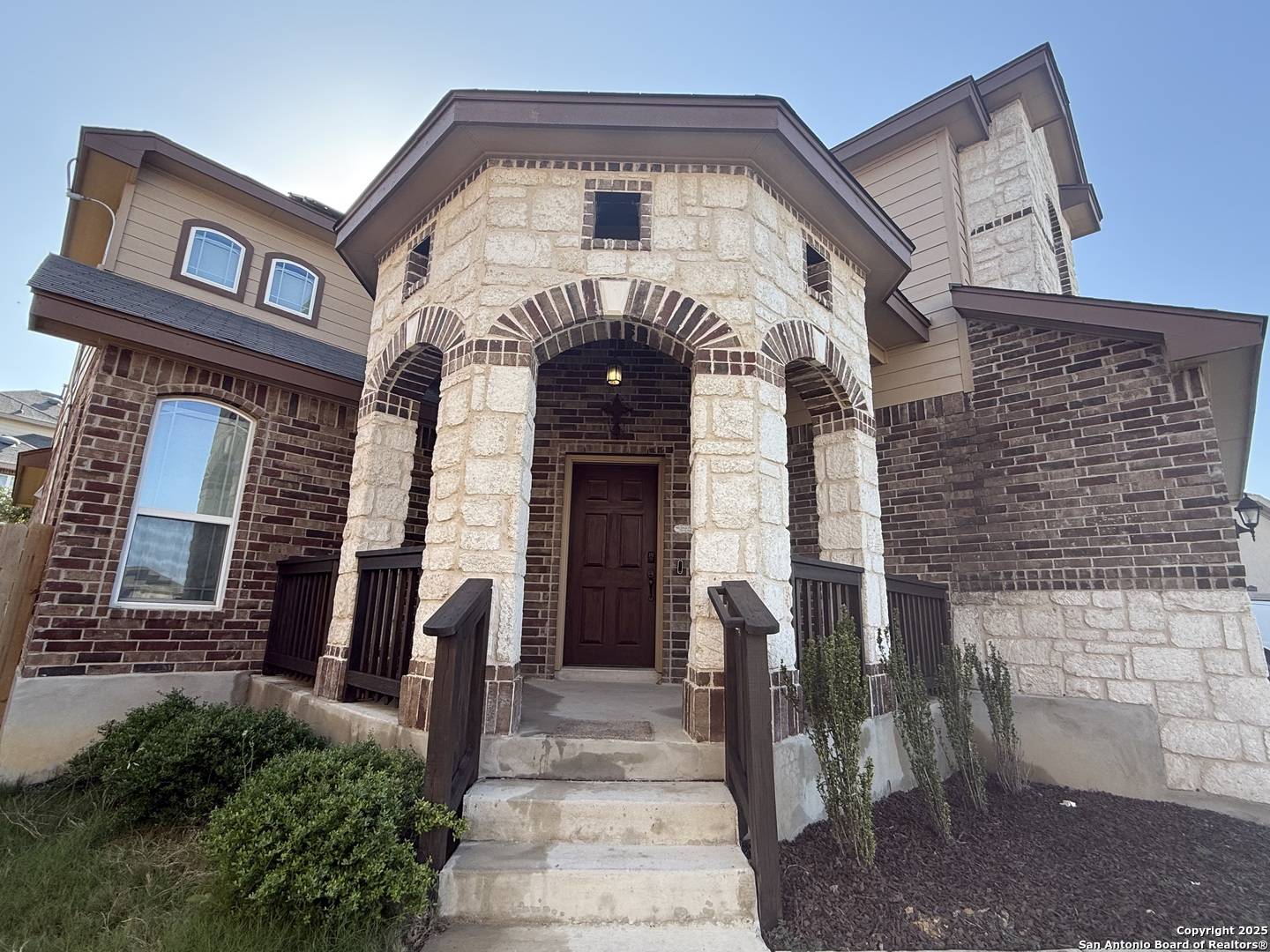 San Antonio, TX 78233,15319 Comanche