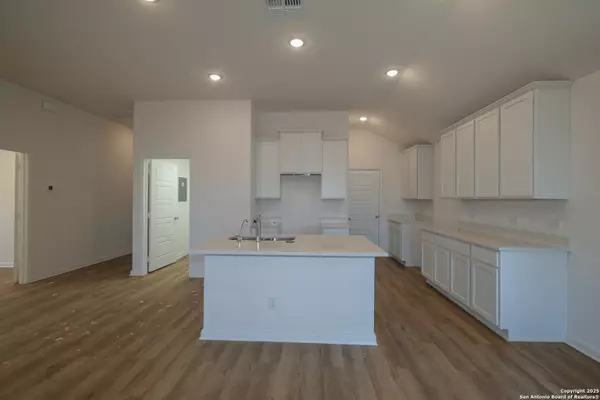 San Antonio, TX 78222,5918 Cienna Cove