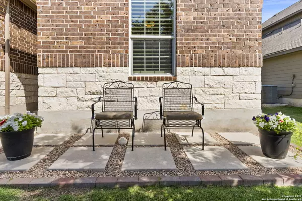 New Braunfels, TX 78130,929 Cypress Mill