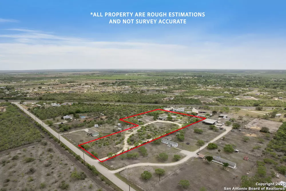 Hondo, TX 78861,255 County Road 467