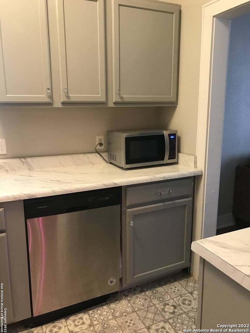 San Antonio, TX 78212-3721,324 FRENCH PL