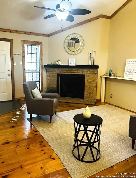 8655 datapoint UNIT 404, San Antonio, TX 78229