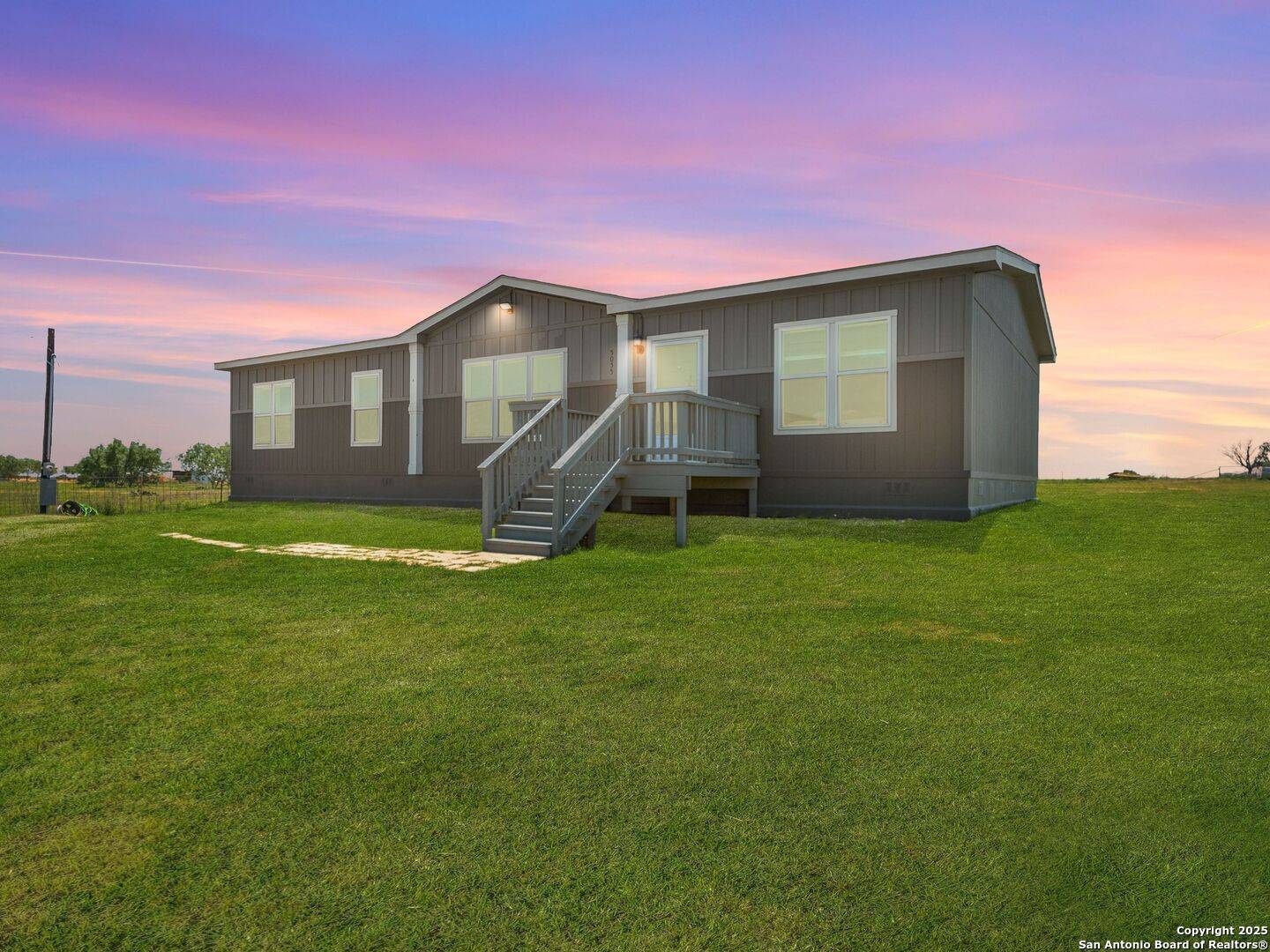 Poteet, TX 78065,5055 FM 476