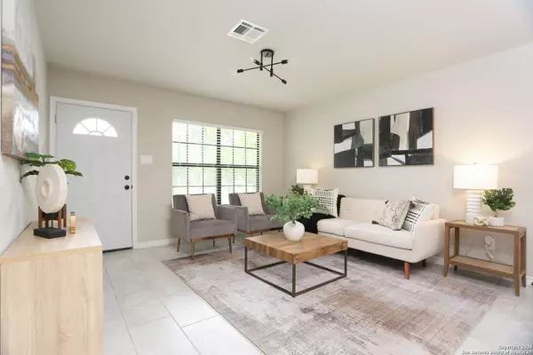 San Antonio, TX 78220,325 Kenmar