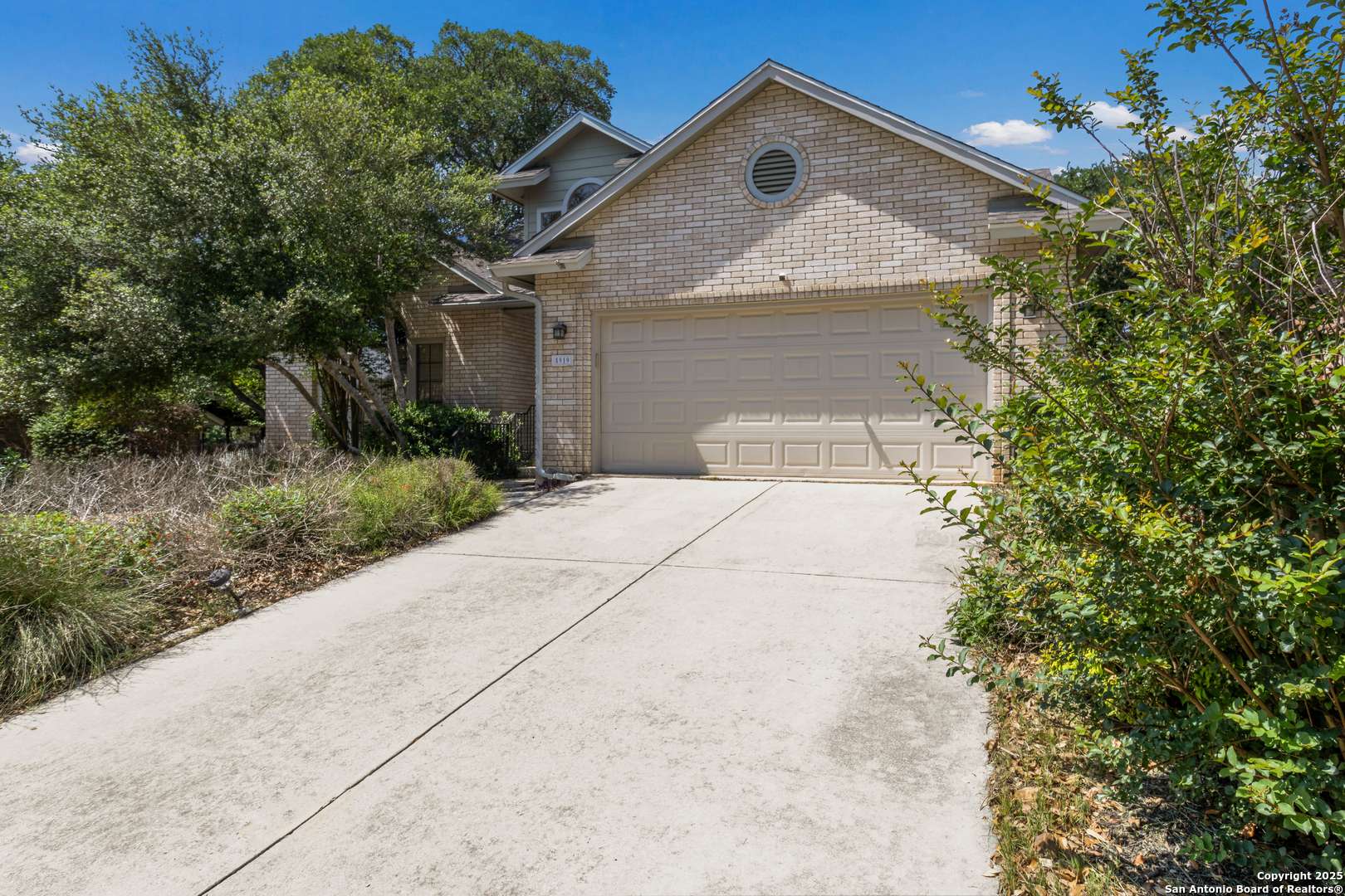 San Antonio, TX 78249,5919 Cedar Path