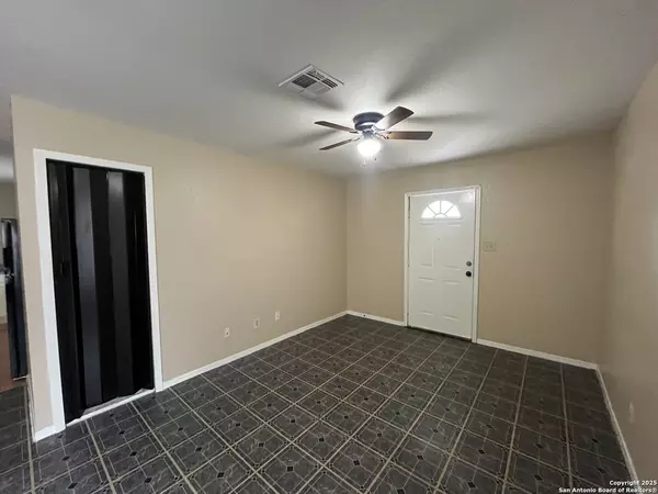 San Antonio, TX 78221,2228 Buffalo St.