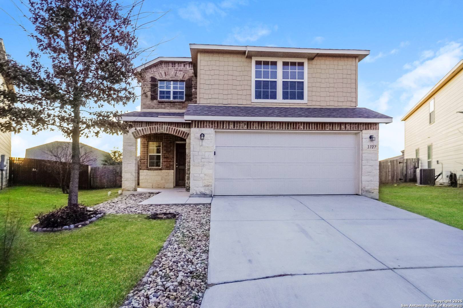3727 Friendly Acres, Schertz, TX 78154