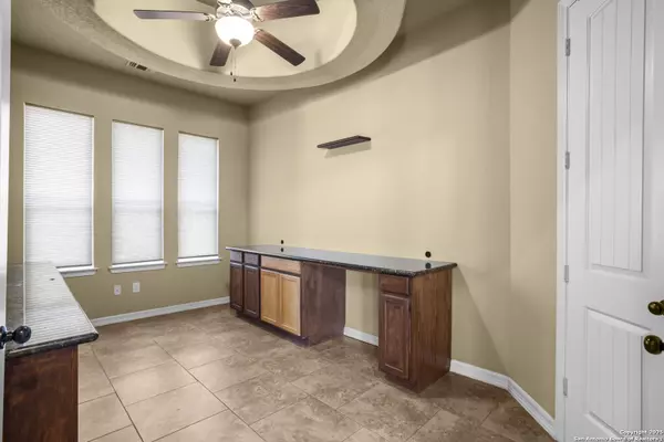 Converse, TX 78109,3918 Bogie Way