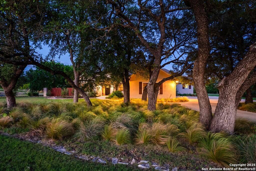 Ingram, TX 78025,100 Glen Lakes Ct W