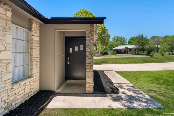 San Antonio, TX 78227,122 Zeuty