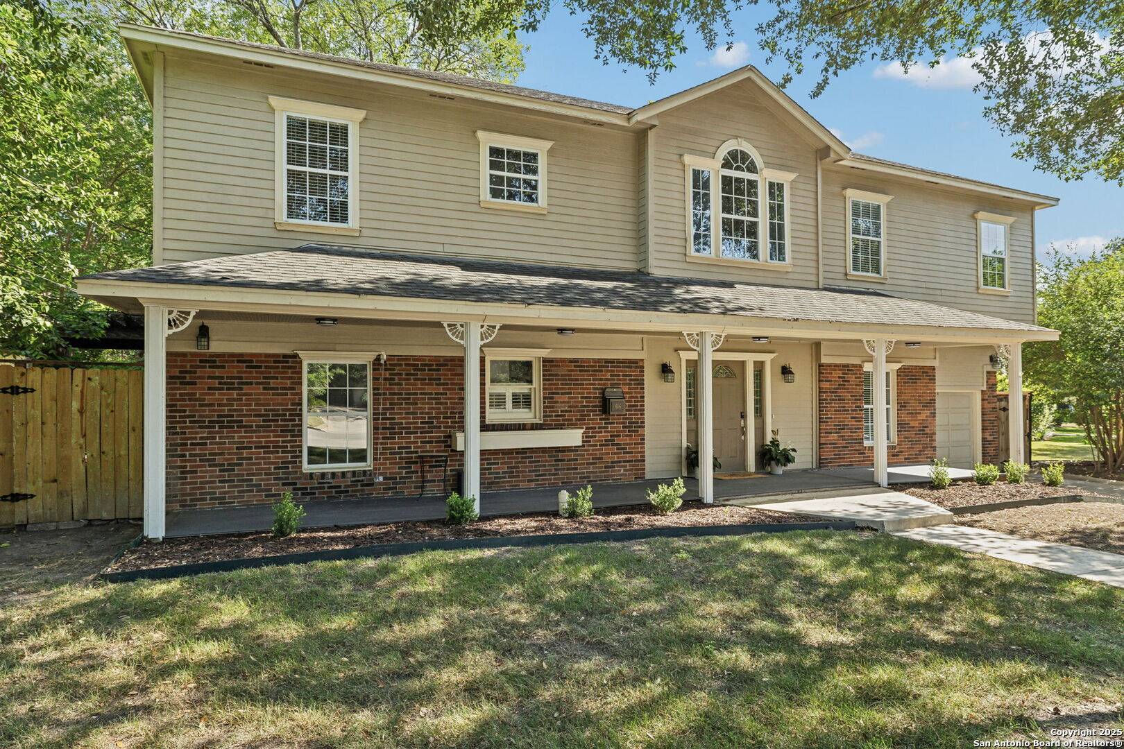 Alamo Heights, TX 78209,616 Alamo Heights