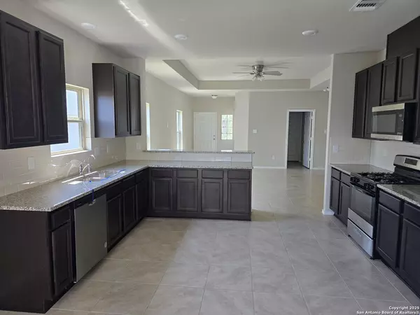 San Antonio, TX 78253,164 Porcupine Lane