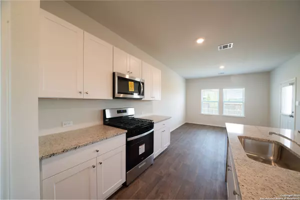 San Antonio, TX 78253,5310 concho Springs