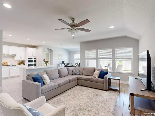 Boerne, TX 78015,7615 Pecos Rdg