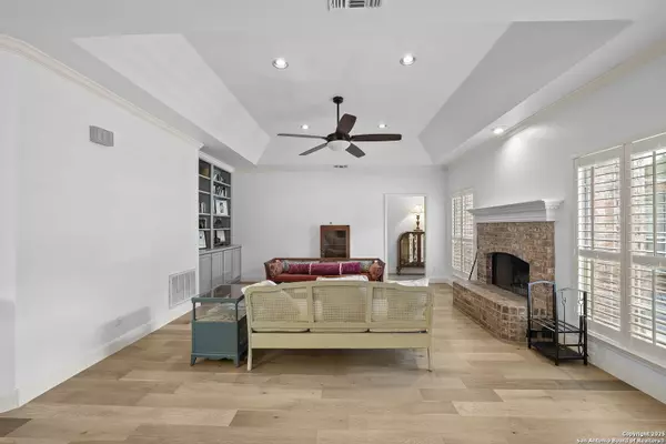 Garden Ridge, TX 78266,9403 Gardenia Bend