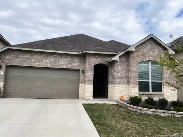 6807 Comanche Post, San Antonio, TX 78233