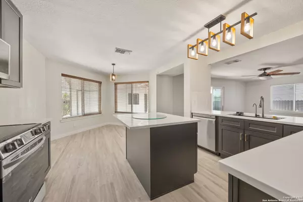 San Antonio, TX 78244,6410 Mineral Bay